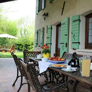 https://il-casale-sul-sile.hotelinveneto.com